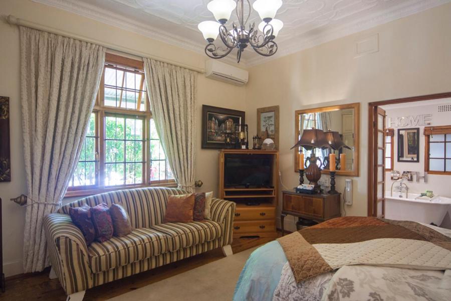 79 On Ridge Bed and Breakfast Pietermaritzburg Εξωτερικό φωτογραφία