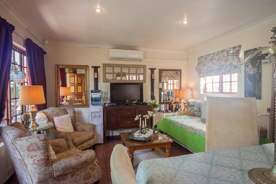79 On Ridge Bed and Breakfast Pietermaritzburg Εξωτερικό φωτογραφία