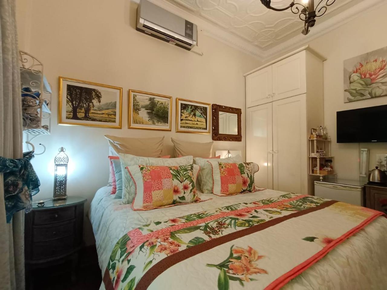79 On Ridge Bed and Breakfast Pietermaritzburg Εξωτερικό φωτογραφία