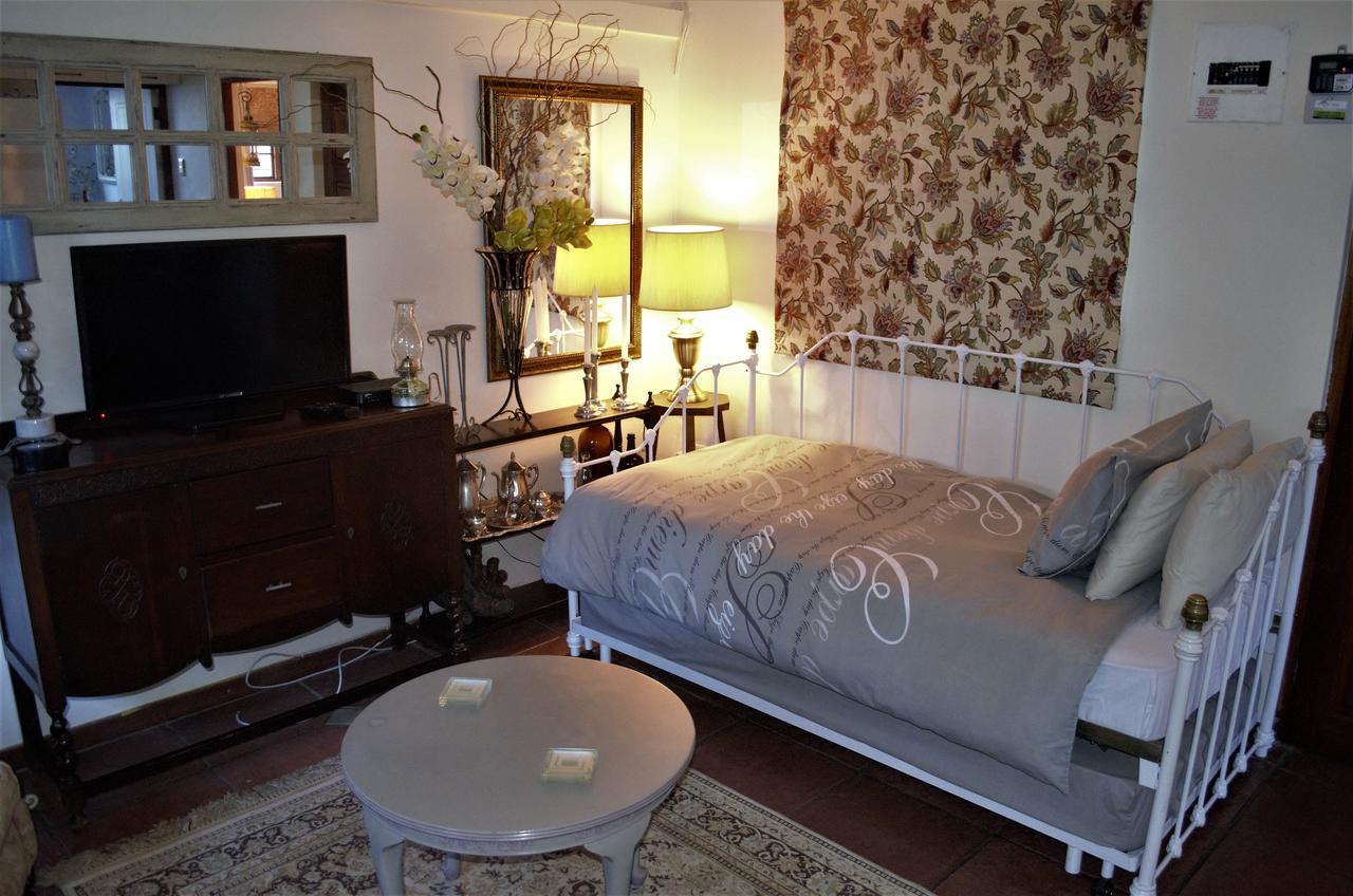 79 On Ridge Bed and Breakfast Pietermaritzburg Εξωτερικό φωτογραφία